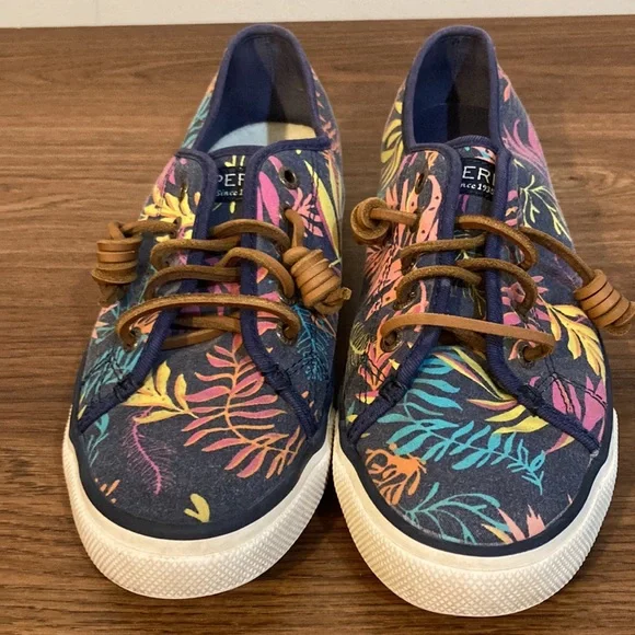 Sperry Women’s Shoes - Picture 3 of 5